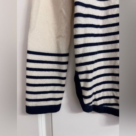 Tuckernuck Two Bees 100% Cashmere Striped Anchor Tunic Ivory/Navy/Red Size M - Picture 8 of 12